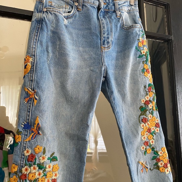 Free People Embroidered Cropped Jeans - Picture 4 of 7